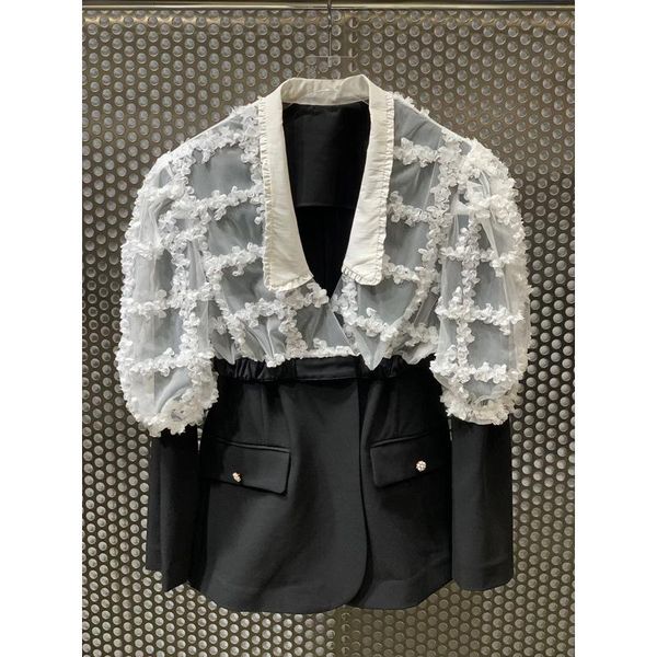 women's suits & blazers 3.11 high end doll collar puff sleeve mesh lace patchwork contrast color blazer, White;black
women's suits & blazers 3.11 high end doll collar puff sleeve mesh lace patchwork contrast color blazer, White;black