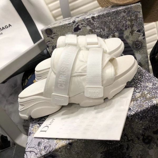 slippers sandals d letter summer wind fairy cool slippers women's wear trend new fashion versatile beach shoes in 2021 zly, Black
slippers sandals d letter summer wind fairy cool slippers women's wear trend new fashion versatile beach shoes in 2021 zly, Black