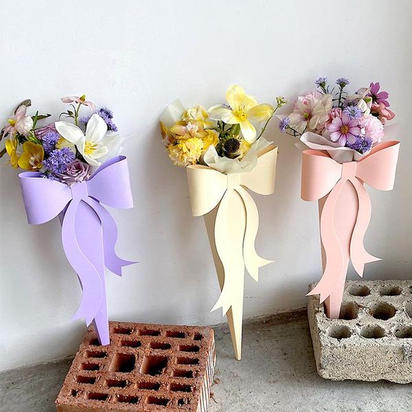 gift wrap single bouquet packing bags colorful folding flower boxes for diy bag valentine's day party pouch decor
gift wrap single bouquet packing bags colorful folding flower boxes for diy bag valentine's day party pouch decor