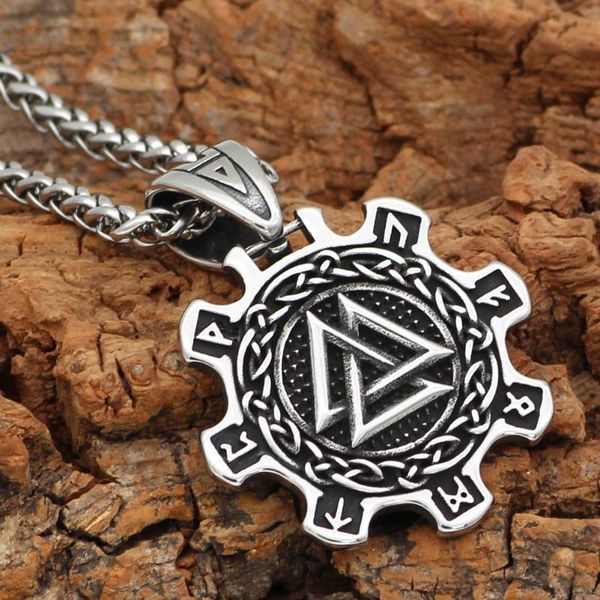 pendant necklaces nordic viking valknut stainless steel necklace for men with gift bag, Silver
pendant necklaces nordic viking valknut stainless steel necklace for men with gift bag, Silver