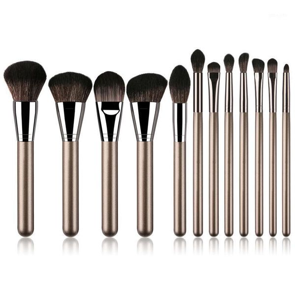 12pcs cosmetic brush set facial makeup tools foundaton blush eye shadow high gloss loose powder cleaner synthetic hair1
12pcs cosmetic brush set facial makeup tools foundaton blush eye shadow high gloss loose powder cleaner synthetic hair1