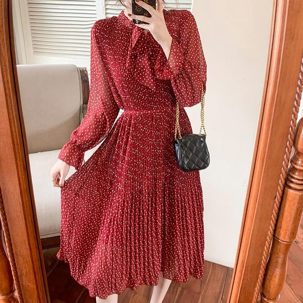 casual dresses fall 2021 french small floral stand-up collar loose and thin pleated mid-length chiffon temperament dress, Black;gray
casual dresses fall 2021 french small floral stand-up collar loose and thin pleated mid-length chiffon temperament dress, Black;gray