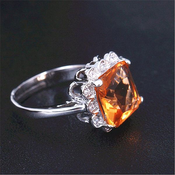 wedding rings fashionable woman silver ring classic exquisite square inlaid zircon temperament female hand jewelry, Slivery;golden
wedding rings fashionable woman silver ring classic exquisite square inlaid zircon temperament female hand jewelry, Slivery;golden