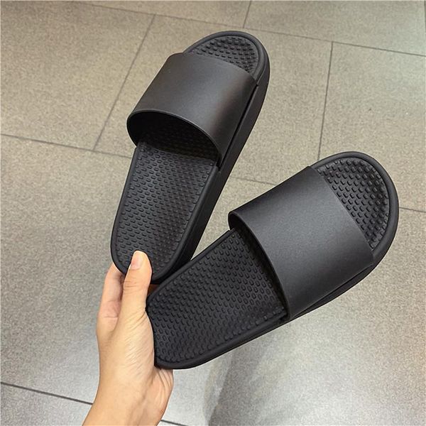 slippers women men home rubber slides bathroom house shoes lovers flat heel beach sandals for male female slipper, Black
slippers women men home rubber slides bathroom house shoes lovers flat heel beach sandals for male female slipper, Black