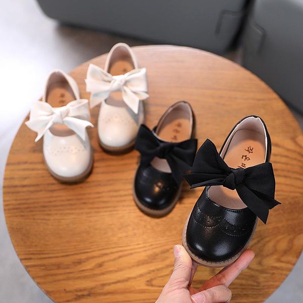 girls leather shoes medium big children flats with bow-knot princess fashion sweet kids casual for wedding party flat, Black;grey
girls leather shoes medium big children flats with bow-knot princess fashion sweet kids casual for wedding party flat, Black;grey