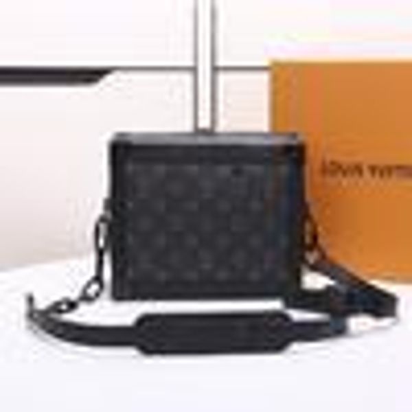 libobo6_1 e7ru m44478 backpacks handbags iconic handles shoulder bags totes cross body bag clutches evening oxidized leather business, Red;black
libobo6_1 e7ru m44478 backpacks handbags iconic handles shoulder bags totes cross body bag clutches evening oxidized leather business, Red;black