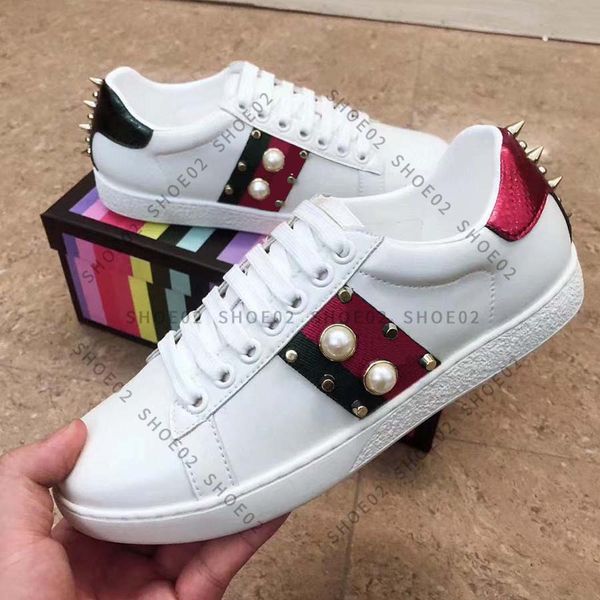 with box designer casual shoes sneaker trainers fashion sports shoe leather for man woman size eu35-44 by shoe02 04, Black
with box designer casual shoes sneaker trainers fashion sports shoe leather for man woman size eu35-44 by shoe02 04, Black