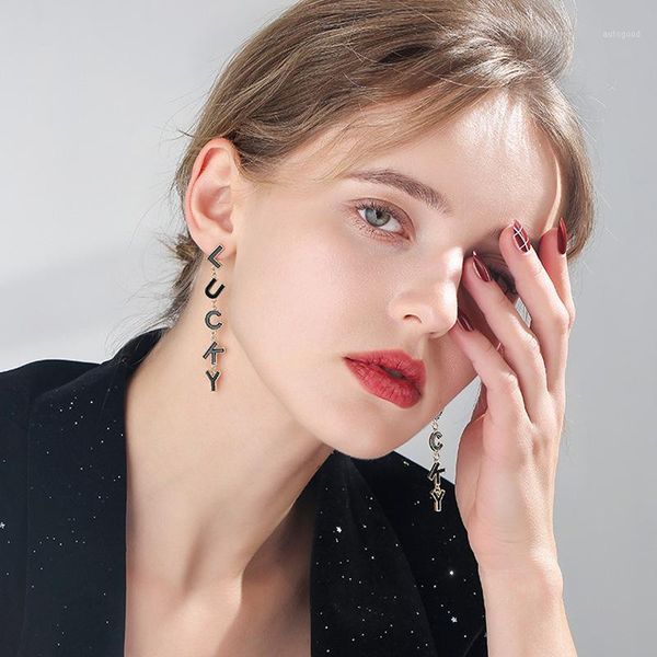 letter-shaped lucky earring black simple long style pendant s925 needles women fashion jewelry suitable for gift earring1, Golden;silver
letter-shaped lucky earring black simple long style pendant s925 needles women fashion jewelry suitable for gift earring1, Golden;silver