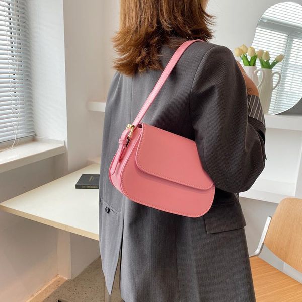 evening bags simple small pu leather female bag 2021 trendy underarm square shoulder crossbody for women fashion saddle tote femme
evening bags simple small pu leather female bag 2021 trendy underarm square shoulder crossbody for women fashion saddle tote femme