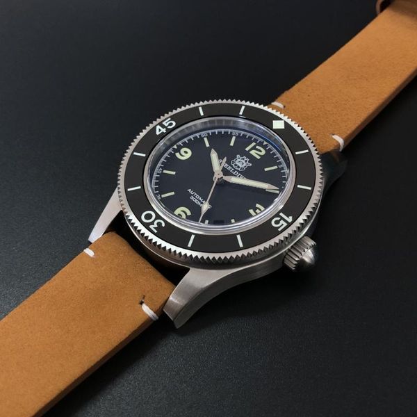 wristwatches steeldive sd1952 with logo date 41mm nh35 automatic diver watch 300m water resistant ceramic bezel sapphire glass men, Slivery;brown
wristwatches steeldive sd1952 with logo date 41mm nh35 automatic diver watch 300m water resistant ceramic bezel sapphire glass men, Slivery;brown