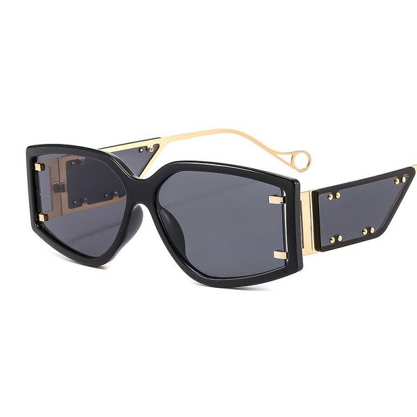 sunglasses 2021 fashion square women men gradients lens alloy metal frame cool rivet decorate luxury colorful brand designer, White;black
sunglasses 2021 fashion square women men gradients lens alloy metal frame cool rivet decorate luxury colorful brand designer, White;black