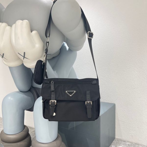 70% factory store 2021 family three in messenger oxford cloth flap men's and one shoulder handle stick bag fashion
70% factory store 2021 family three in messenger oxford cloth flap men's and one shoulder handle stick bag fashion