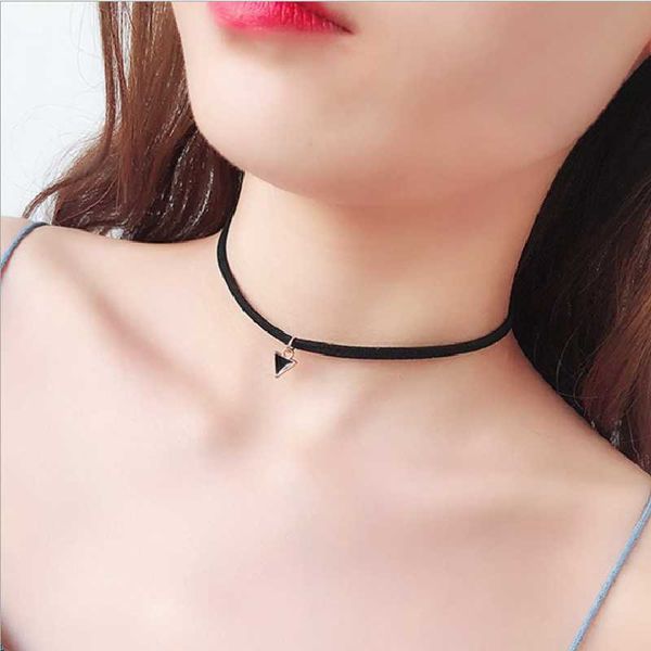 leather triangle geometric pendant collar female harajuku style short necklace clavicle chain chokers, Golden;silver
leather triangle geometric pendant collar female harajuku style short necklace clavicle chain chokers, Golden;silver