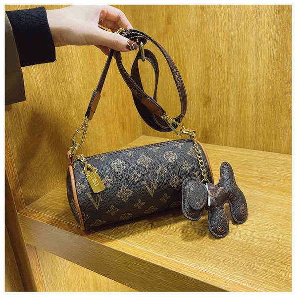 2022 factory outlet bag women new single shoulder messenger women's fashion old flower cylinder net red live broadcast pillow bag tide
2022 factory outlet bag women new single shoulder messenger women's fashion old flower cylinder net red live broadcast pillow bag tide