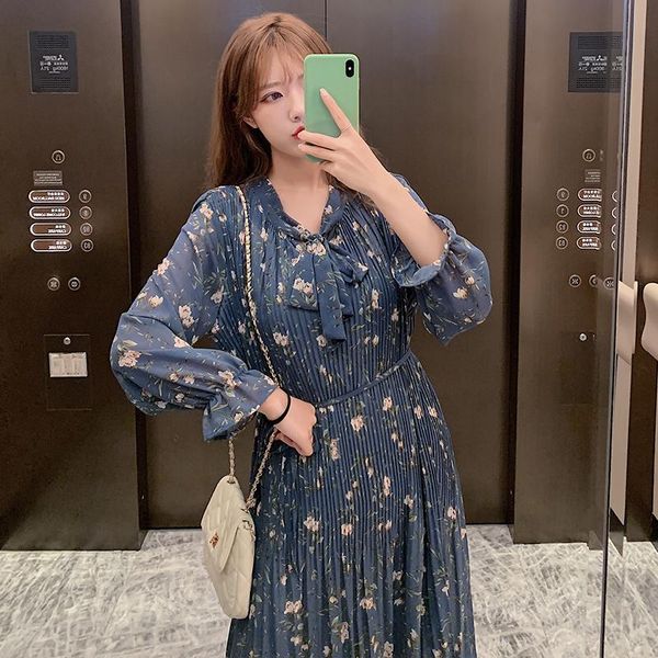 casual dresses vintage flower pleated long women dress spring summer chic high waist oversize lacing bow flare sleeve vestidos, Black;gray
casual dresses vintage flower pleated long women dress spring summer chic high waist oversize lacing bow flare sleeve vestidos, Black;gray