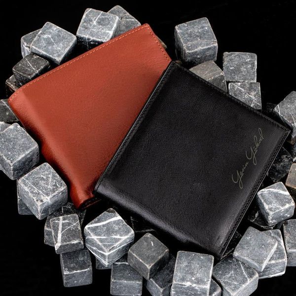 personalized gift leather men's wallet special christmas for fathers boyfriend and men wallets, Red;black
personalized gift leather men's wallet special christmas for fathers boyfriend and men wallets, Red;black