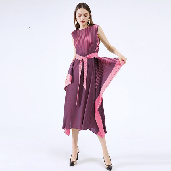 casual dresses pleated striped printed dress summer clothes for women temperament light mature long loose plus size big swing mjfr, Black;gray
casual dresses pleated striped printed dress summer clothes for women temperament light mature long loose plus size big swing mjfr, Black;gray