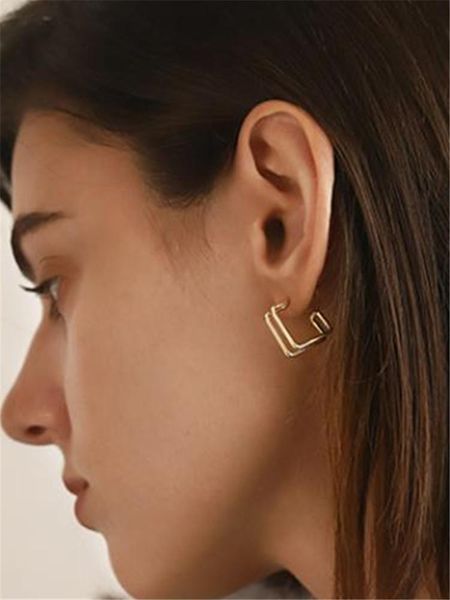 stud yangliujia metal hollow square earrings hip-hop punk geometry retro earring girls birthday party wedding accessories 2021, Golden;silver
stud yangliujia metal hollow square earrings hip-hop punk geometry retro earring girls birthday party wedding accessories 2021, Golden;silver
