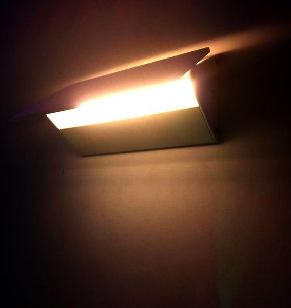 outdoor wall lamps 7w led light lamp adjustable beam angle design waterproof ip65 lighting 85~240v up down bathroom
outdoor wall lamps 7w led light lamp adjustable beam angle design waterproof ip65 lighting 85~240v up down bathroom
