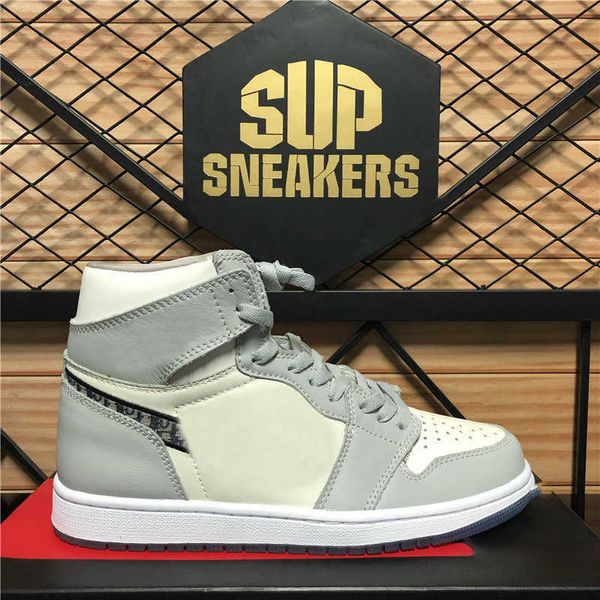 jumpman 1 1s mens basketball shoes smoke grey obsidian unc fearless travis scotts court purpl chicago sports trainers sneakers withkhsh
jumpman 1 1s mens basketball shoes smoke grey obsidian unc fearless travis scotts court purpl chicago sports trainers sneakers withkhsh