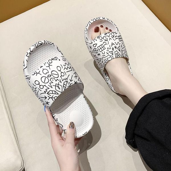 slippers summer lovely graffiti wear women's thick soled anti slip beach shoes women flat with, Black
slippers summer lovely graffiti wear women's thick soled anti slip beach shoes women flat with, Black