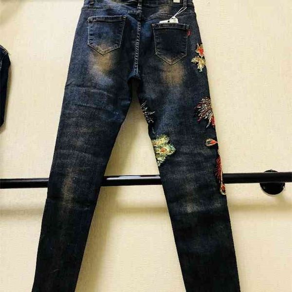 autumn fashion phoenix embroidery denim women sequined trousers female slim fit pencil jeans pants plus size, Blue
autumn fashion phoenix embroidery denim women sequined trousers female slim fit pencil jeans pants plus size, Blue