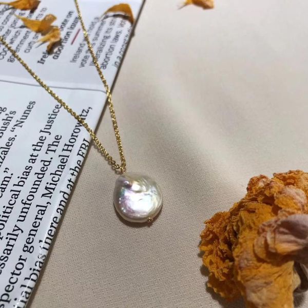 natural freshwater baroque button pearl women necklace,unique jewelry with growth defect,classic gift chains, Silver
natural freshwater baroque button pearl women necklace,unique jewelry with growth defect,classic gift chains, Silver