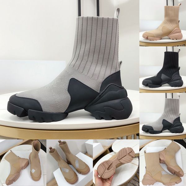 2021 women sock walking casual shoes size:34-40 with original box womens thick bottom socks leather stitching shoe sports girl sneakers boot, Black
2021 women sock walking casual shoes size:34-40 with original box womens thick bottom socks leather stitching shoe sports girl sneakers boot, Black