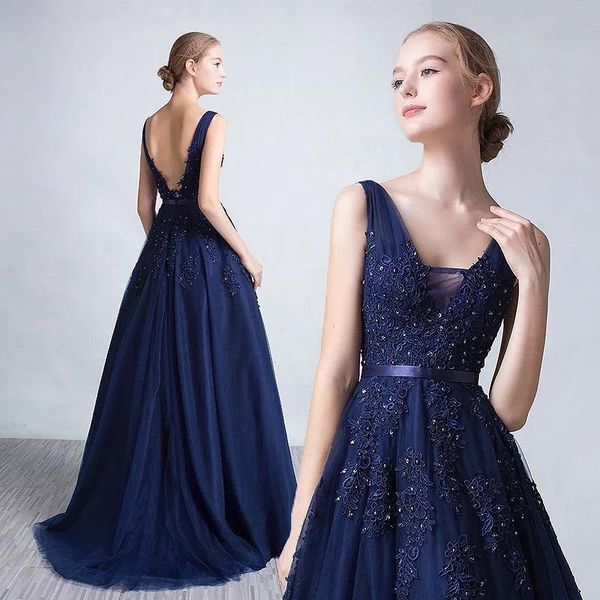 bridesmaid dress 2021 elegant long dresses navy lace beading wedding party v neck open back graduation formal gowns luxury, White;pink
bridesmaid dress 2021 elegant long dresses navy lace beading wedding party v neck open back graduation formal gowns luxury, White;pink