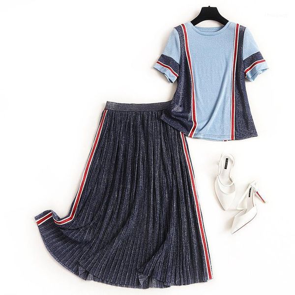 de strick zweiteiler conjunto dos pieza summer women's suit with a skirt casual pullover + elastic waist skirts 2 piece set tracksuits, Gray
de strick zweiteiler conjunto dos pieza summer women's suit with a skirt casual pullover + elastic waist skirts 2 piece set tracksuits, Gray