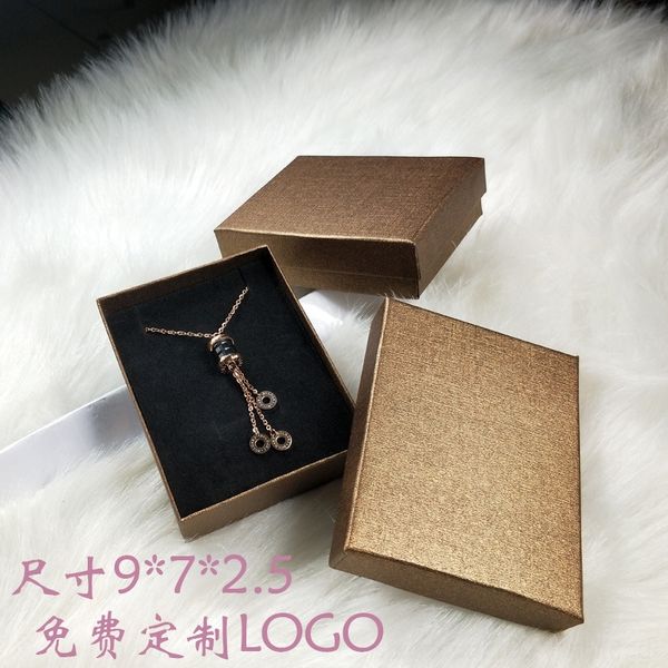 eoV creative necklace and pendant packaging boxes boxes jewelry korean bracelet pendant earrings jewelry, Black;white
eoV creative necklace and pendant packaging boxes boxes jewelry korean bracelet pendant earrings jewelry, Black;white