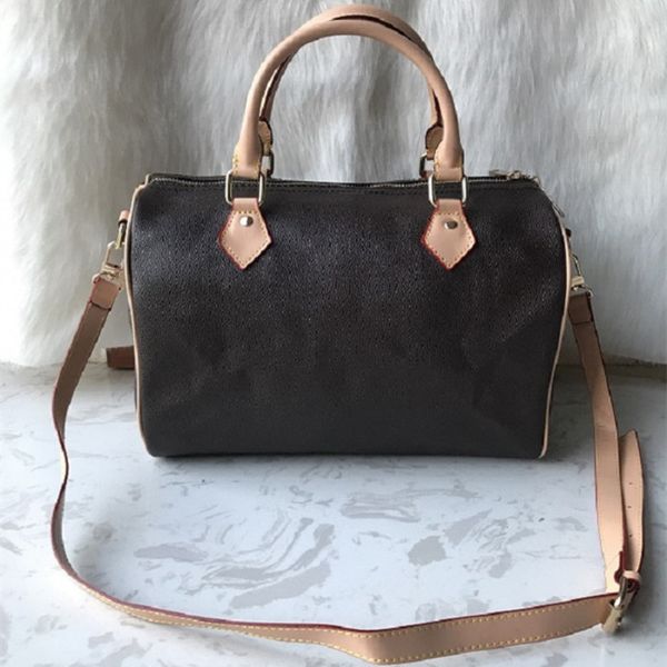 2021 speedy classic shoulder mini cute handbag leather ladies crossbody bags female nano bucket brown flower pillow cluch bag size 35cm, Red;black
2021 speedy classic shoulder mini cute handbag leather ladies crossbody bags female nano bucket brown flower pillow cluch bag size 35cm, Red;black