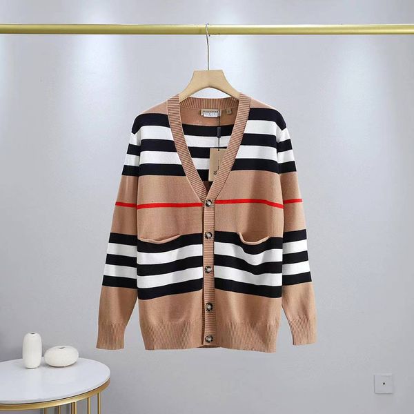 2022 designer sweater letter printing men sweaters t shirt casual round long sleeve embroidery superme hoodies face north jacket women mens, White;black
2022 designer sweater letter printing men sweaters t shirt casual round long sleeve embroidery superme hoodies face north jacket women mens, White;black