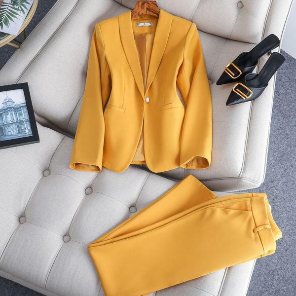 two piece dress autumn korean business women's two-piece suit white long sleeved jacket coat and trousers work clothes set
two piece dress autumn korean business women's two-piece suit white long sleeved jacket coat and trousers work clothes set