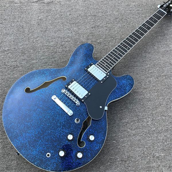 delivery, rosewood fingerboard , jazz electric guitar, blue and silver color, , electric guitars guitarra
delivery, rosewood fingerboard , jazz electric guitar, blue and silver color, , electric guitars guitarra