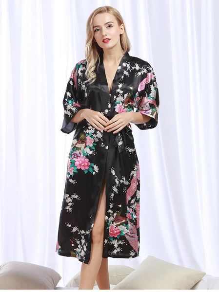 women's sleepwear 2021 latest fashion personality silk peacock robe bathrobe cardigan pajamas summer big size home wear, Black;red
women's sleepwear 2021 latest fashion personality silk peacock robe bathrobe cardigan pajamas summer big size home wear, Black;red