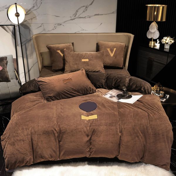 casual baby velvet embroidery bedding sets high density comfort warmth duvet comforter cover bedsheet 4 piece set for winter
casual baby velvet embroidery bedding sets high density comfort warmth duvet comforter cover bedsheet 4 piece set for winter
