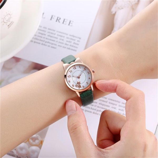 bravura sleek minimalist fashion with strap dial women's quartz watch gift f buckle watches for women fast ship wristwatches, Slivery;brown
bravura sleek minimalist fashion with strap dial women's quartz watch gift f buckle watches for women fast ship wristwatches, Slivery;brown