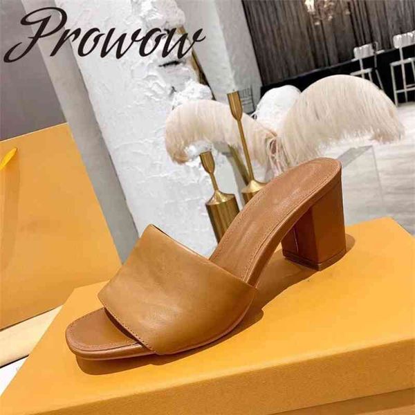 prowow summer vacation beach letter embroidery luxury brand slippers cand color sandals slided women designer shoes, Black 
prowow summer vacation beach letter embroidery luxury brand slippers cand color sandals slided women designer shoes, Black