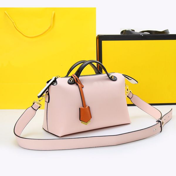 boston shoulder bags women crossbody bag leather material letters with decoration casual style design handbag size 28cm*12cm*17cm
boston shoulder bags women crossbody bag leather material letters with decoration casual style design handbag size 28cm*12cm*17cm