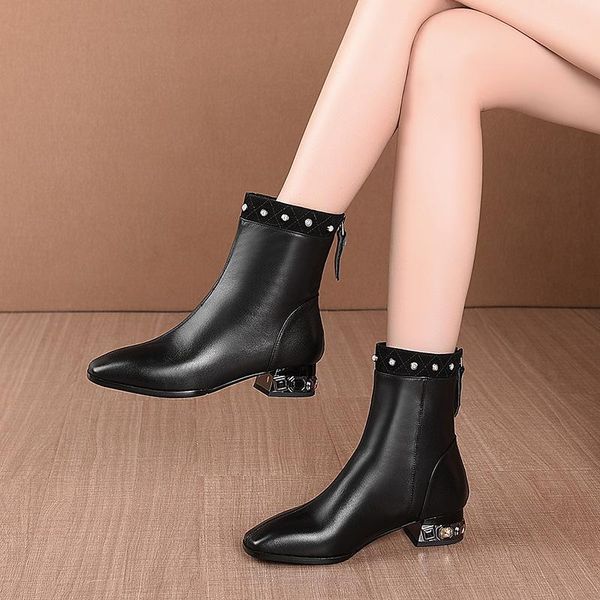 boots casual ankle women shoes genuine leather fashion low heeled ladies botas mujer keep warm in winter female booties 2021, Black
boots casual ankle women shoes genuine leather fashion low heeled ladies botas mujer keep warm in winter female booties 2021, Black