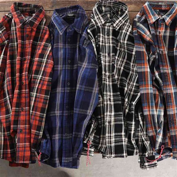 autumn loose plaid shirt beads flat pocket thick shirt off shoulder coat men's fashion, White;black
autumn loose plaid shirt beads flat pocket thick shirt off shoulder coat men's fashion, White;black