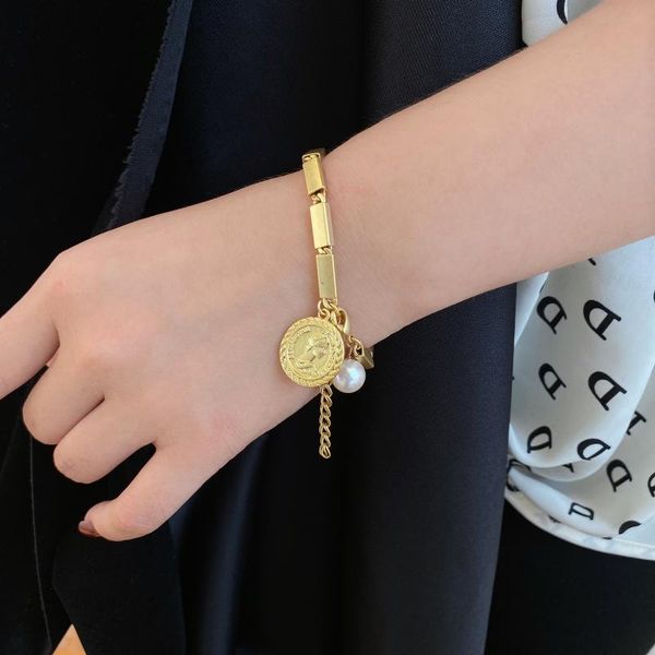 link, chain allyes portrait coin charm bracelets for women gold color copper unique square box pearl beads female jewelry, Black
link, chain allyes portrait coin charm bracelets for women gold color copper unique square box pearl beads female jewelry, Black