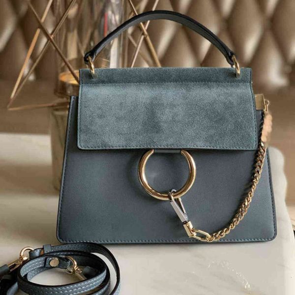 7a+designers 2021new products blue hag handle money mini shoulder bag 22870 this blue very special and it a truly beautiful fashion
7a+designers 2021new products blue hag handle money mini shoulder bag 22870 this blue very special and it a truly beautiful fashion