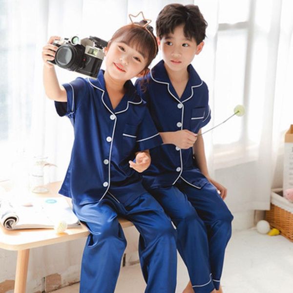 pajamas boys and girls summer short satin kids sleepwear 2pcs children's clothing sets night suit for teenager, Blue;red
pajamas boys and girls summer short satin kids sleepwear 2pcs children's clothing sets night suit for teenager, Blue;red