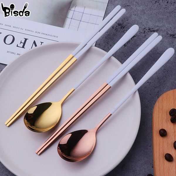 2pcs flat chopsticks spoon set eco-friendly stainless steel sushi long handle non-slip chop sticks plating kit tools flatware sets
2pcs flat chopsticks spoon set eco-friendly stainless steel sushi long handle non-slip chop sticks plating kit tools flatware sets