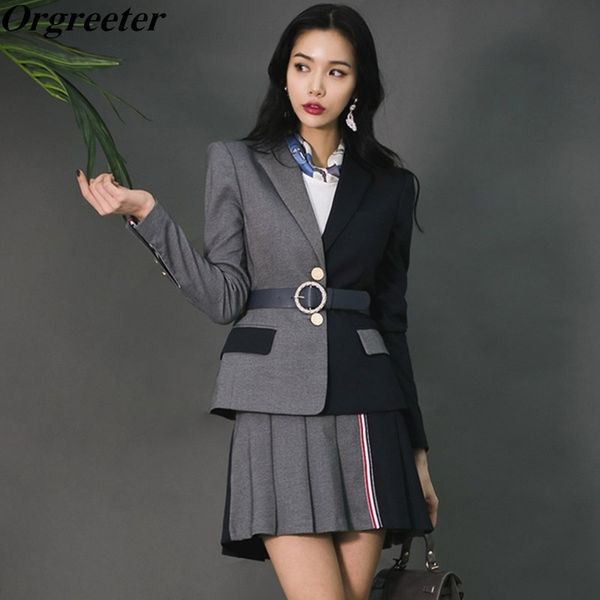 korean classic black gray hit color notched blazers suit and pleated skirt 2 piece set women button cuffs student 210525, White
korean classic black gray hit color notched blazers suit and pleated skirt 2 piece set women button cuffs student 210525, White