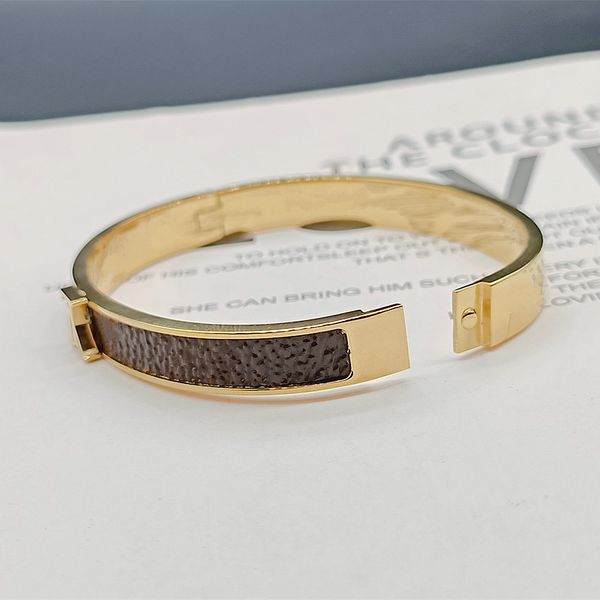 leather rose gold bangle titanium steel bracelet for ladies women classic letter l home designer luxury gift jewelry not allergic wholesale, Black
leather rose gold bangle titanium steel bracelet for ladies women classic letter l home designer luxury gift jewelry not allergic wholesale, Black