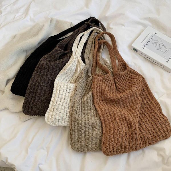 evening bags fashion designer woven shoulder bag woman high-quality large-capacity women handbag simple casual women's 2021
evening bags fashion designer woven shoulder bag woman high-quality large-capacity women handbag simple casual women's 2021