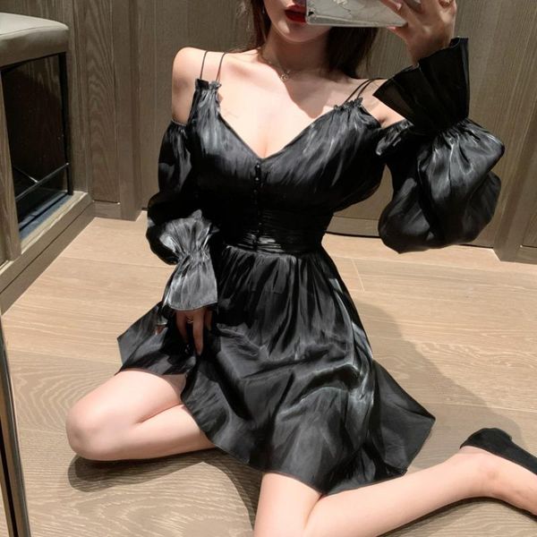 casual dresses black dress 2021 french slim waist off-shoulder long-sleeved women pleated, Black;gray
casual dresses black dress 2021 french slim waist off-shoulder long-sleeved women pleated, Black;gray